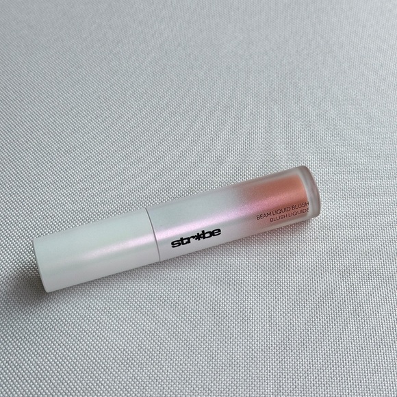 NWT MAC Strobe Beam Liquid Blush - Starlite - Picture 3 of 5
